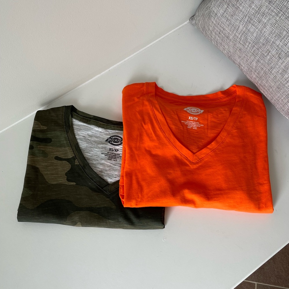 Women’s XS V Neck T-Shirts - Orange and Camouflage